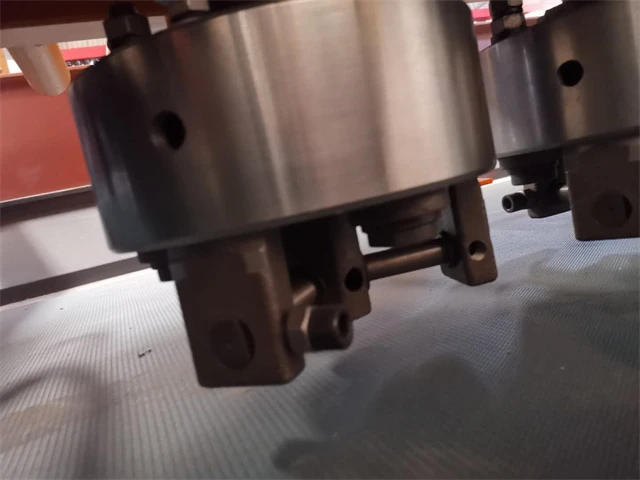 bush hammer machine